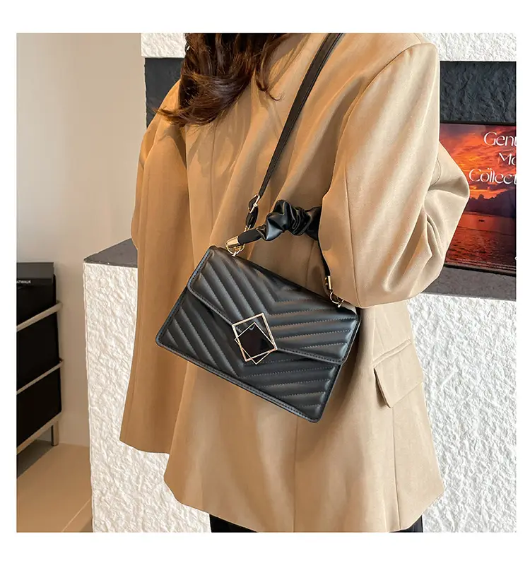 Stylish Embossed Diamond Bag for Women 2025 — feature 12