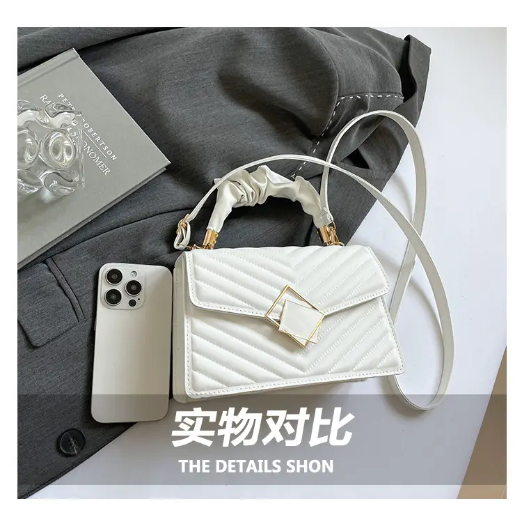 Stylish Embossed Diamond Bag for Women 2025 — feature 6