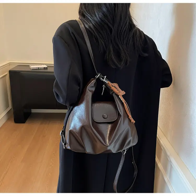 White Crossbody Shoulder Bag with Leather Strap — feature 34