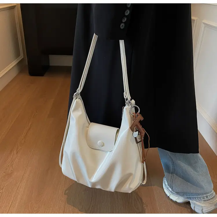 White Crossbody Shoulder Bag with Leather Strap — feature 37