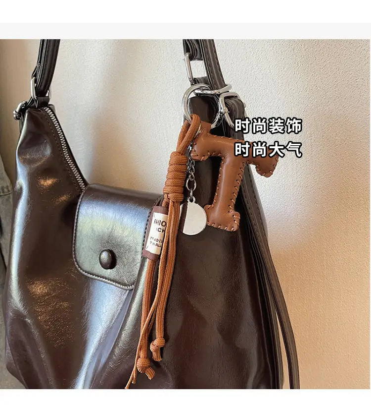 White Crossbody Shoulder Bag with Leather Strap — feature 7