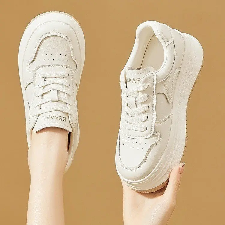 Women White Casual Sneakers with Red Laces - Image 6