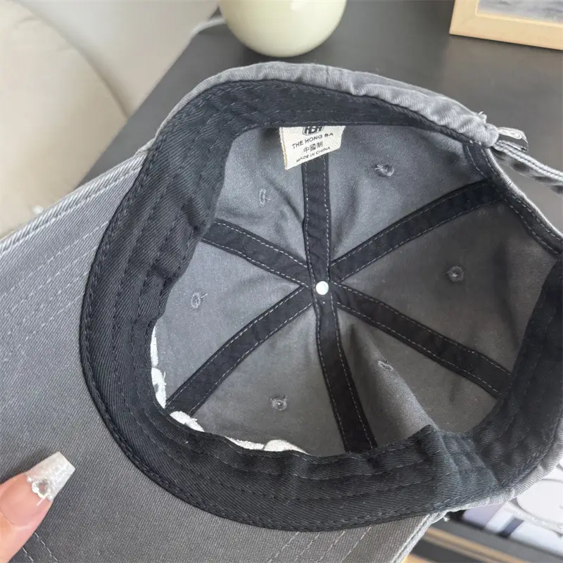 Women Korean Letter Embroidered Baseball Cap — feature 12