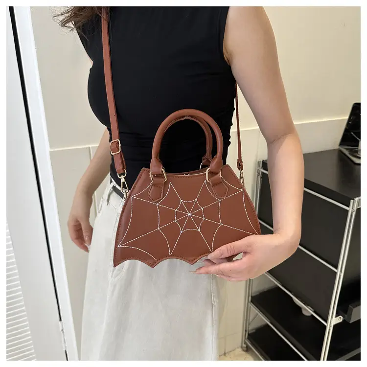 Women's Spiderweb Design Shoulder Bag White — feature 7
