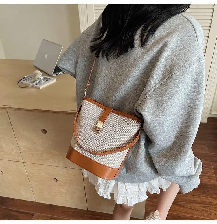 Women's Contrasting Stitching Belt Bag 2025 Summer Style — feature 11