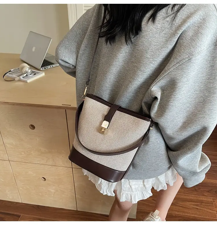 Women's Contrasting Stitching Belt Bag 2025 Summer Style — feature 15