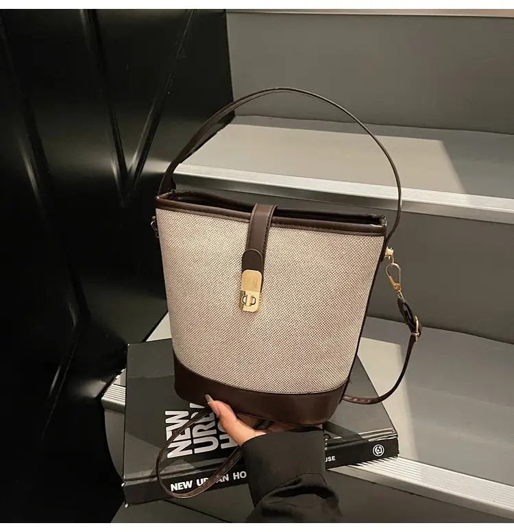 Women's Contrasting Stitching Belt Bag 2025 Summer Style — feature 19