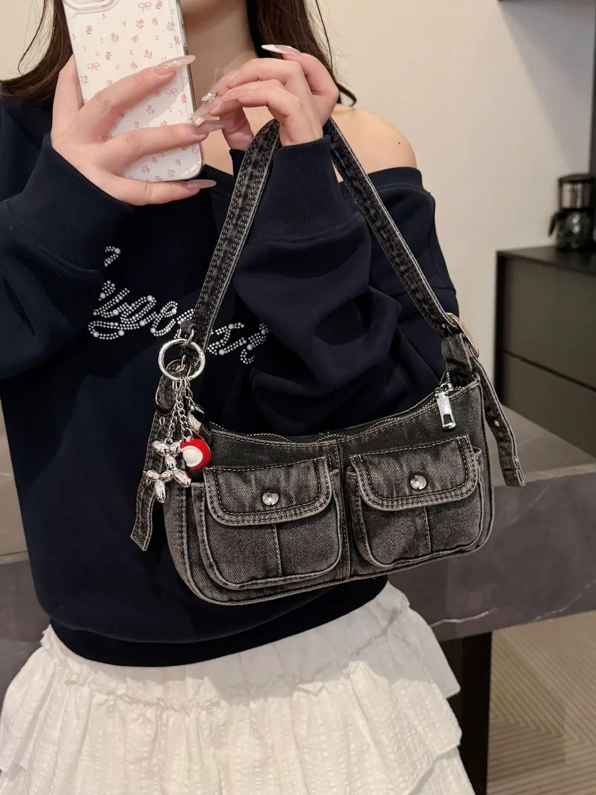 Women's Denim Crossbody Bag Large Capacity Shoulder Bag - Image 4