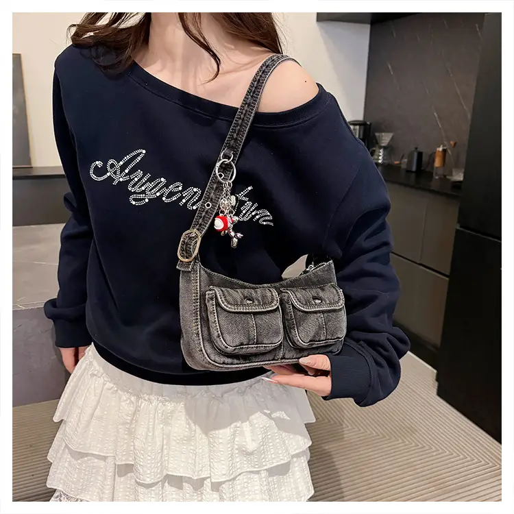 Women's Denim Crossbody Bag Large Capacity Shoulder Bag — feature 4