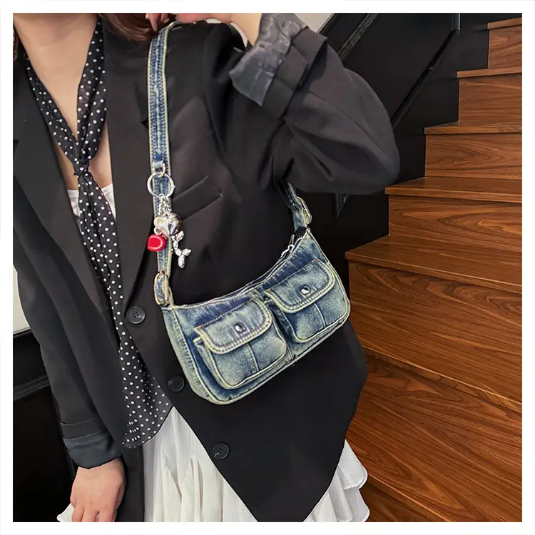 Women's Denim Crossbody Bag Large Capacity Shoulder Bag — feature 6