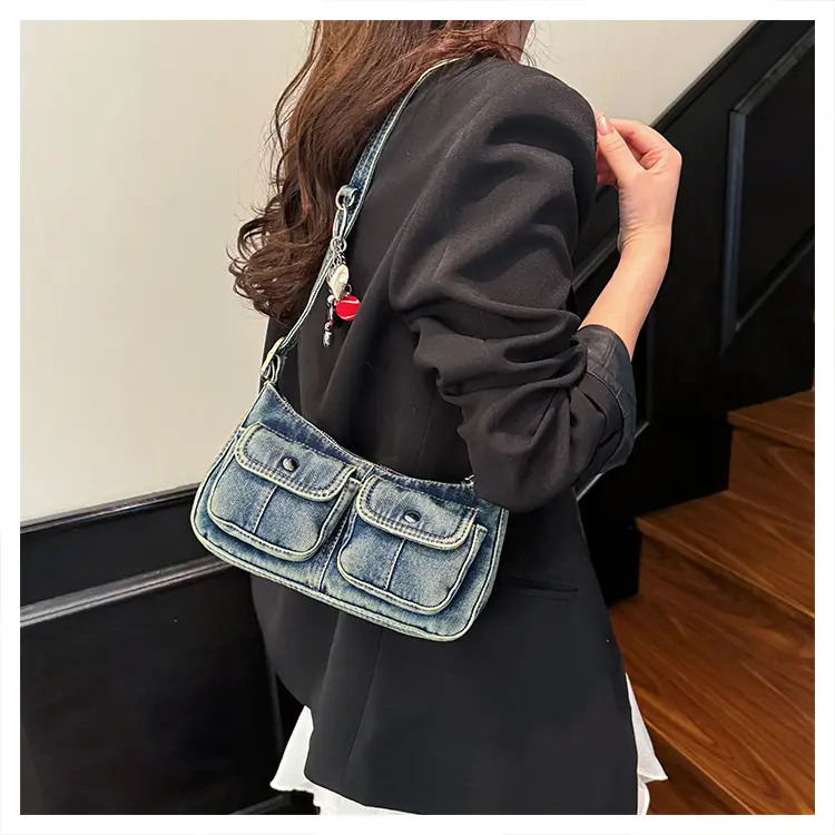 Women's Denim Crossbody Bag Large Capacity Shoulder Bag — feature 7