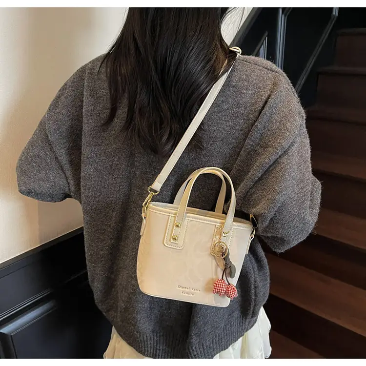 Light Luxury Korean Style Bucket Bag for Women 2025 — feature 21