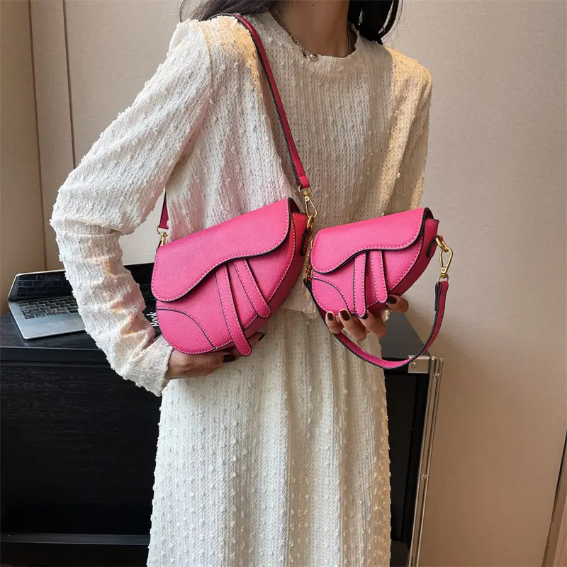 Trendy Brown Leather Crossbody Bag for Women 2025 - Image 8