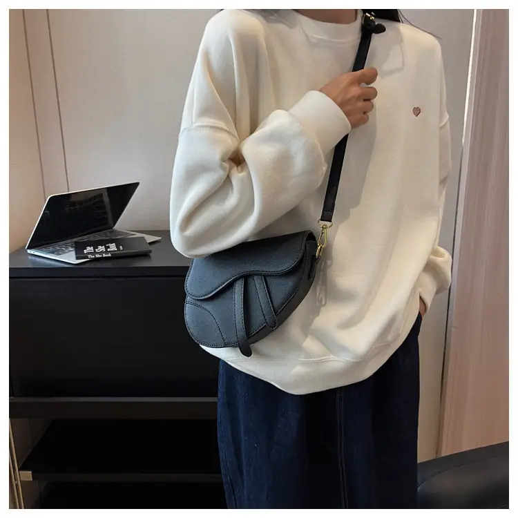Trendy Brown Leather Crossbody Bag for Women 2025 — feature 22