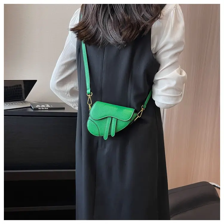 Trendy Brown Leather Crossbody Bag for Women 2025 — feature 23