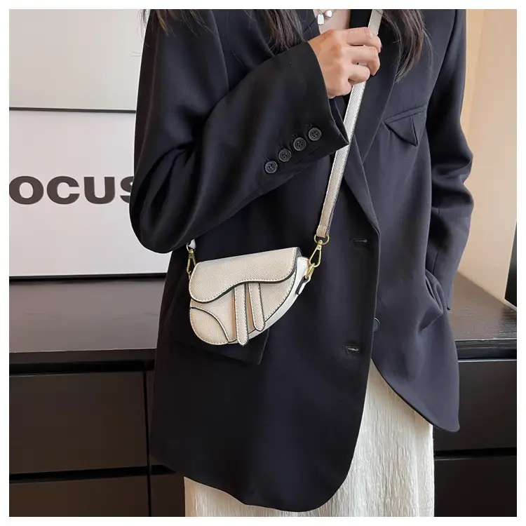 Trendy Brown Leather Crossbody Bag for Women 2025 — feature 37