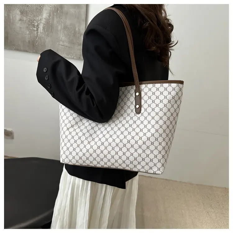 Women Large Capacity Tote Bag 2025 Summer New Trendy — feature 10