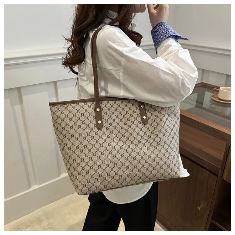 Women Large Capacity Tote Bag 2025 Summer New Trendy — feature 12