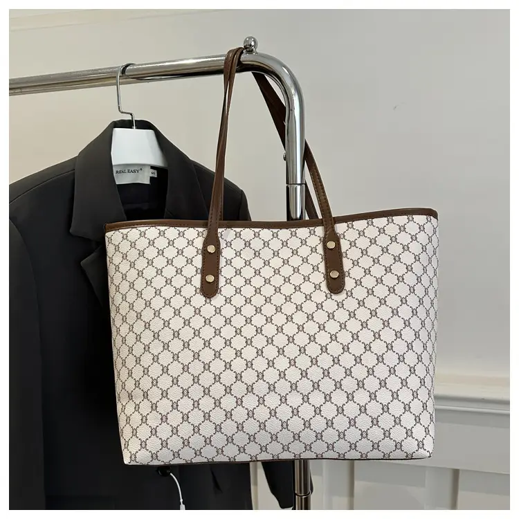 Women Large Capacity Tote Bag 2025 Summer New Trendy — feature 17