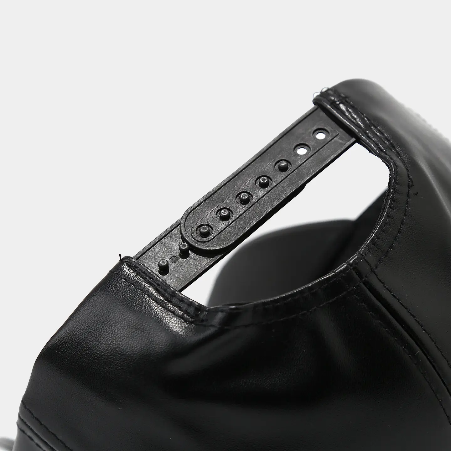 European & American Pu Leather Baseball Caps for Men — feature 17