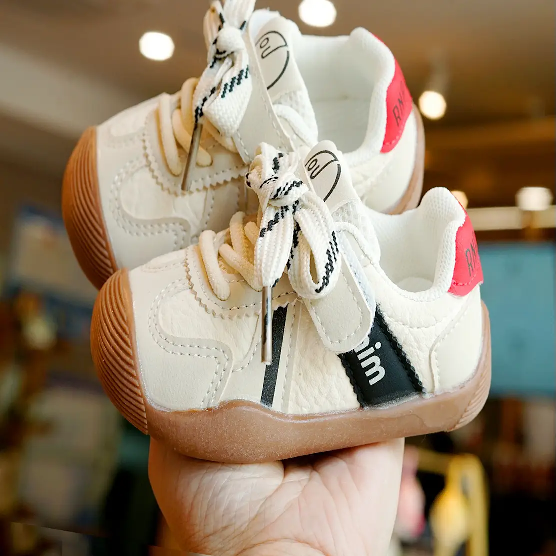 Toddler Shoes White Red Soft Sole 1-2Yrs