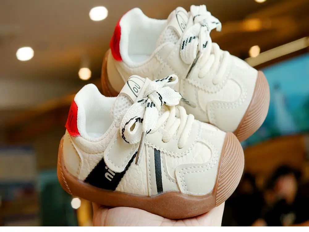 Toddler Shoes White Red Soft Sole 1-2Yrs — feature 4