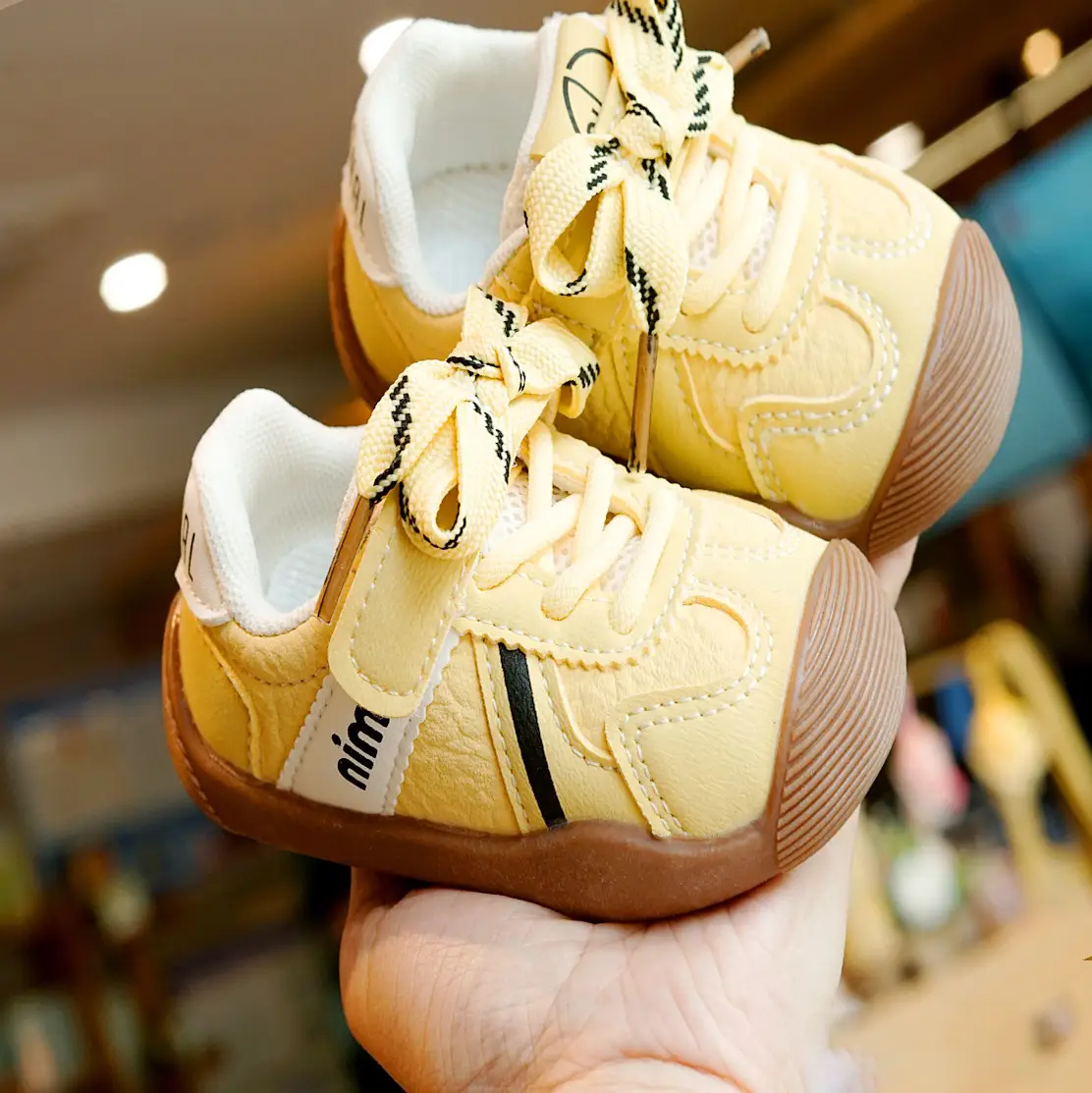 Toddler Shoes White Red Soft Sole 1-2Yrs