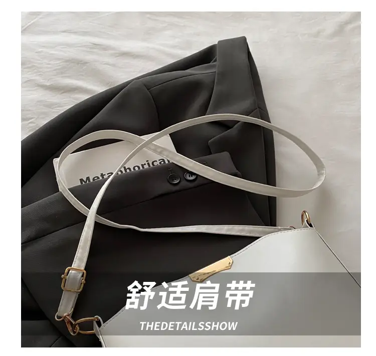 Women's Beige Iron-Edged Bucket Bag 2025 — feature 3