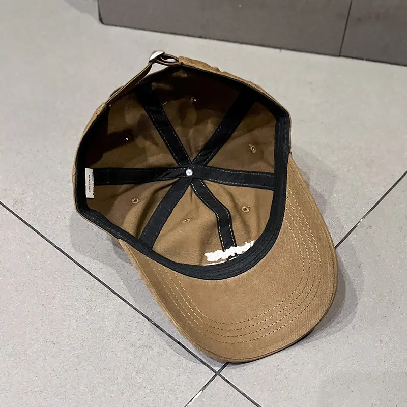 Women's Korean Style Smiley Face Sun Hat White — feature 9