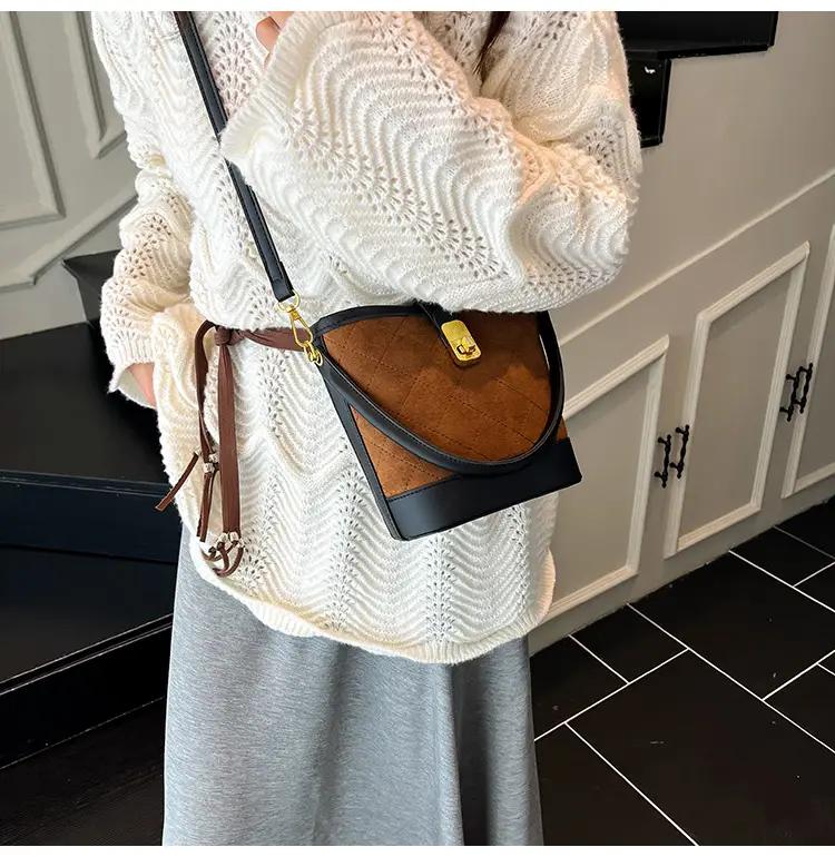 Brown Quilted Crossbody Bag for Women 2025 — feature 14