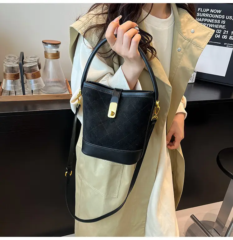 Brown Quilted Crossbody Bag for Women 2025 — feature 23