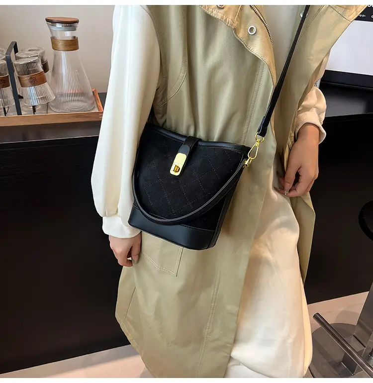 Brown Quilted Crossbody Bag for Women 2025 — feature 26