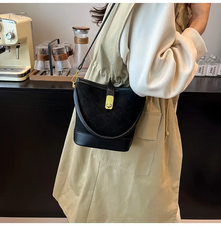 Brown Quilted Crossbody Bag for Women 2025 — feature 28