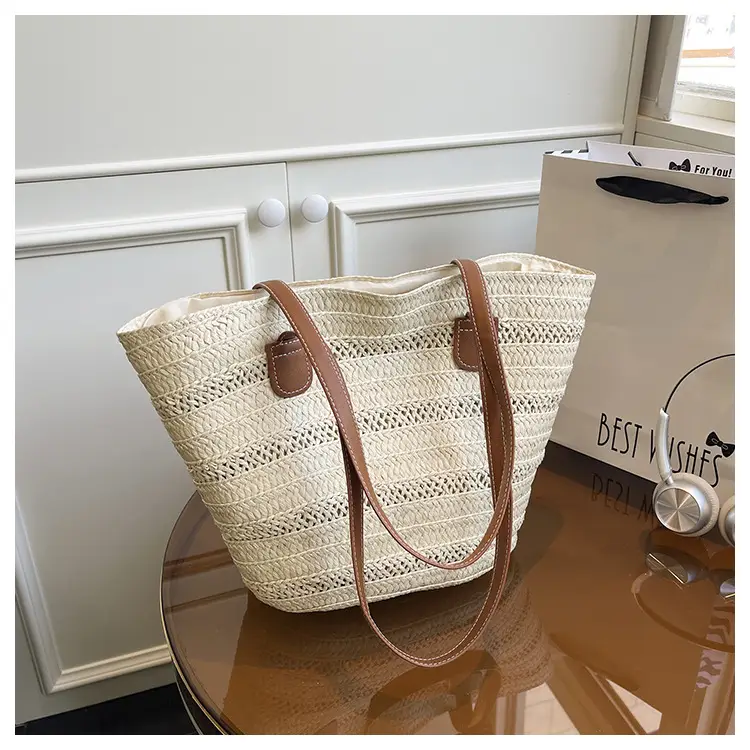 Women's Straw Shoulder Bag Large Capacity Beach Bag — feature 10