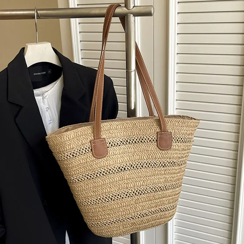 Women's Straw Shoulder Bag Large Capacity Beach Bag - Image 2