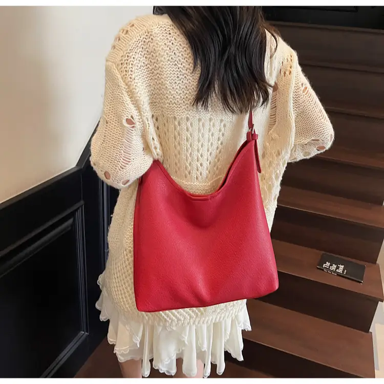 Yellow High-End Bucket Bag for Women 2025 — feature 28