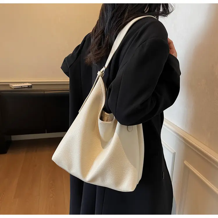 Yellow High-End Bucket Bag for Women 2025 — feature 33