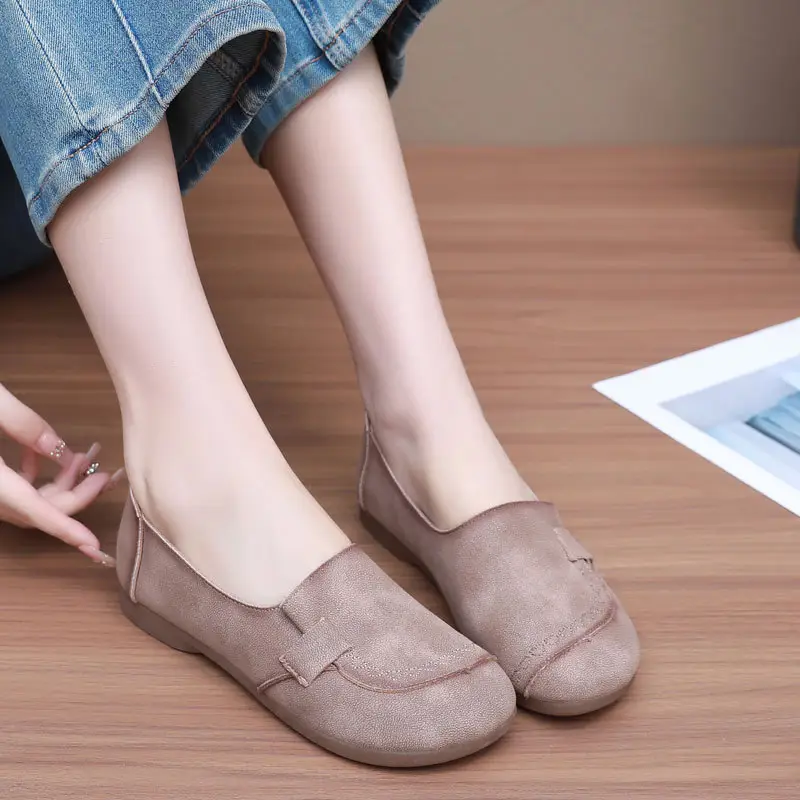 Mom's Shoes Flats for Women 2025 Spring and Autum New Soft-Soled Comfortable Slip-On Beanie Shoes Old Beijing Cloth Shoes for Women
