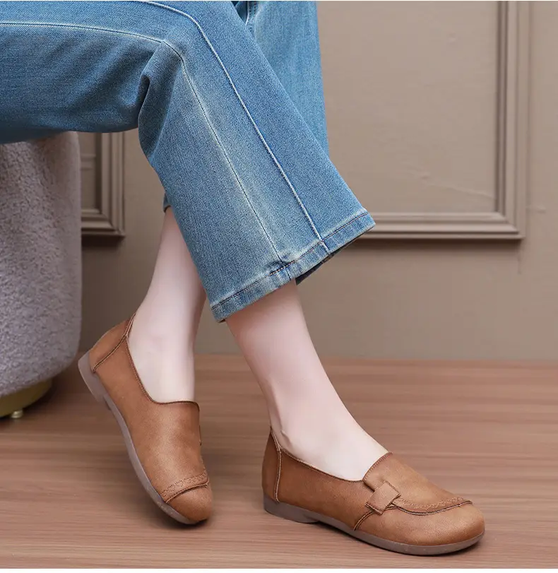 Mom's Shoes Flats for Women 2025 Spring and Autum New Soft-Soled Comfortable Slip-On Beanie Shoes Old Beijing Cloth Shoes for Women — feature 16