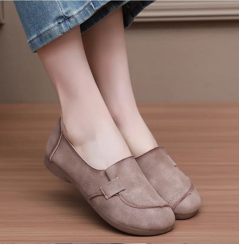 Mom's Shoes Flats for Women 2025 Spring and Autum New Soft-Soled Comfortable Slip-On Beanie Shoes Old Beijing Cloth Shoes for Women — feature 22