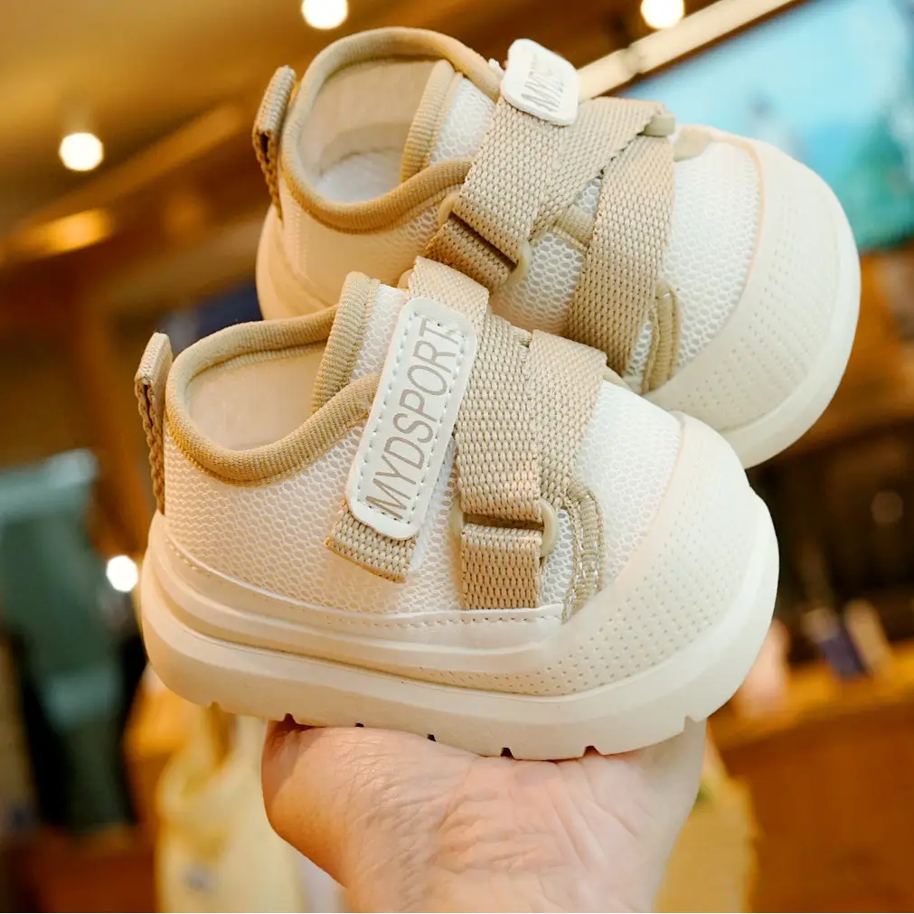 Toddler Shoes Spring & Fall New Beginner Baby Shoes 1-2 Years Old Baby Shoes Soft Sole Non-Slip Breathable Mesh