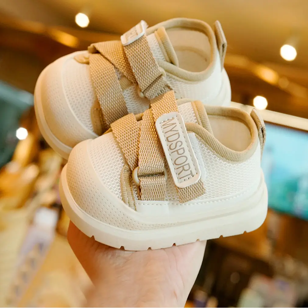 Toddler Shoes Spring & Fall New Beginner Baby Shoes 1-2 Years Old Baby Shoes Soft Sole Non-Slip Breathable Mesh