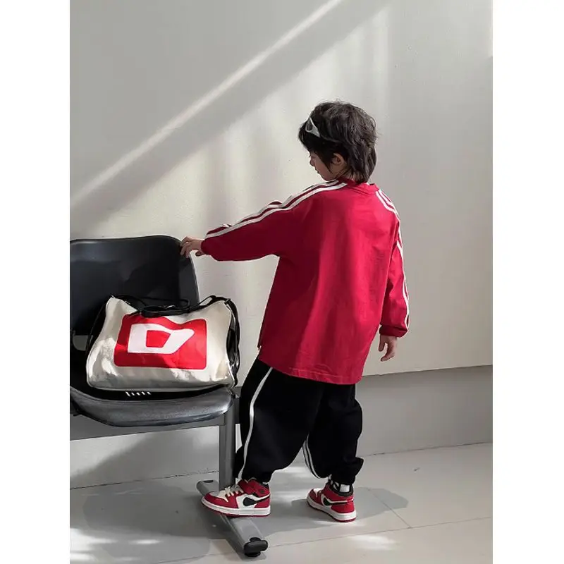 2025 Boys Red Kodak Sweatshirt Medium Large Medium — feature 11
