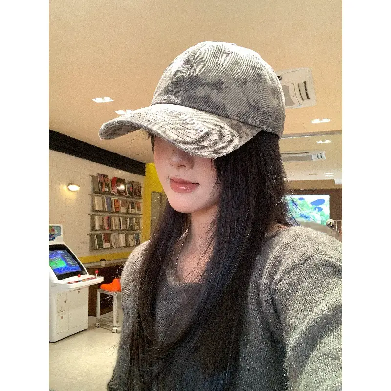 Japanese Retro Camouflage Cap for Women Large - Image 6
