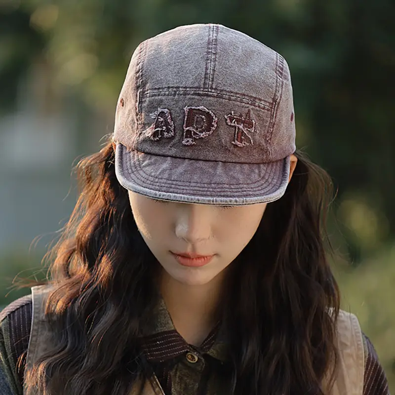Women Retro Baseball Cap Large Head Spring Summer - Image 3