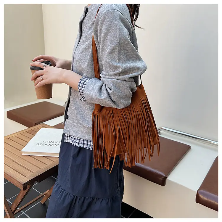 Retro Tassel Shoulder Bag for Women Brown 2025 — feature 20