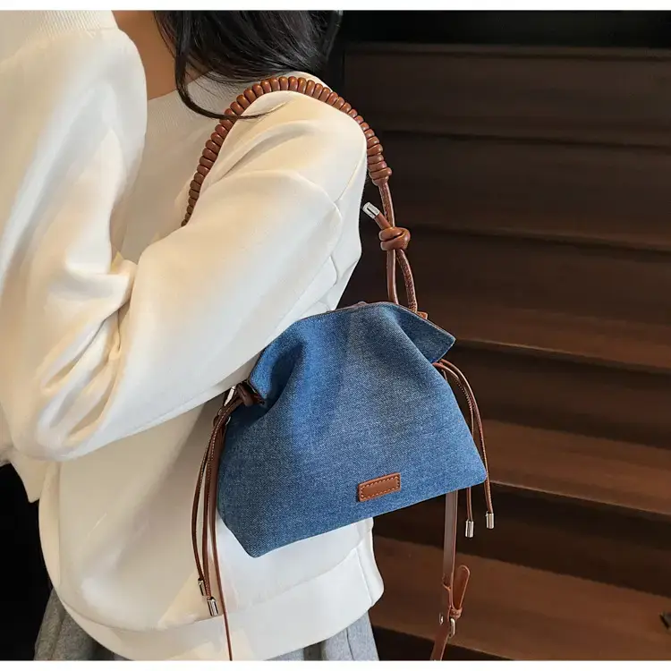 Blue Denim Crossbody Bag for Women Large Capacity — feature 3