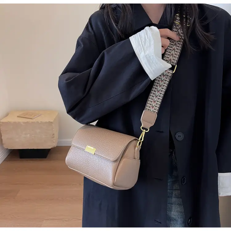 Black Crossbody Bag with Gold Plated Handle for Women — feature 24