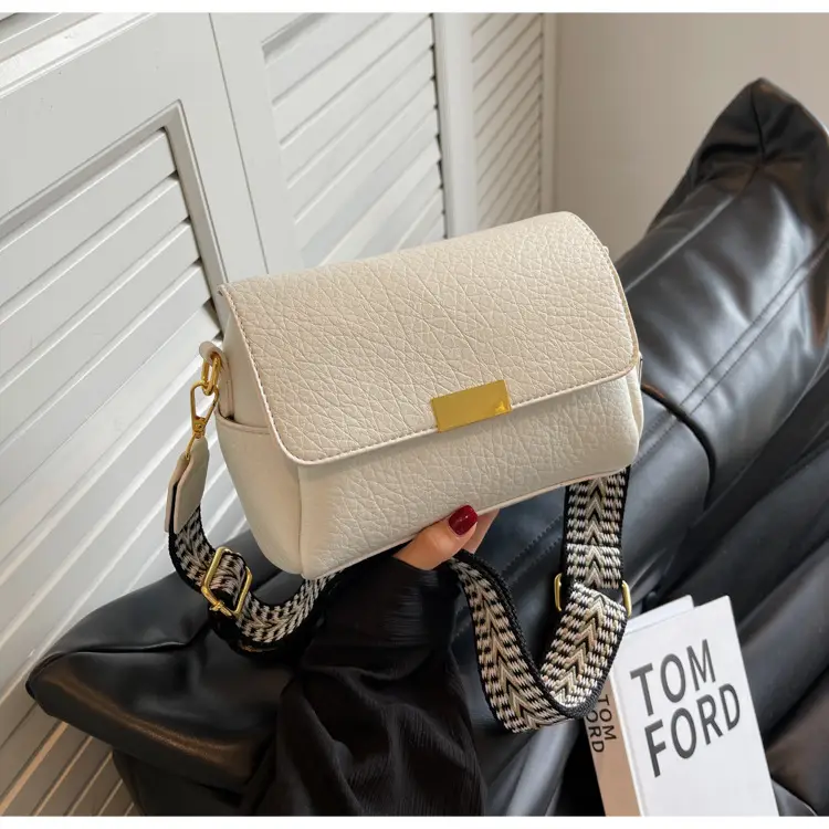 Black Crossbody Bag with Gold Plated Handle for Women — feature 9
