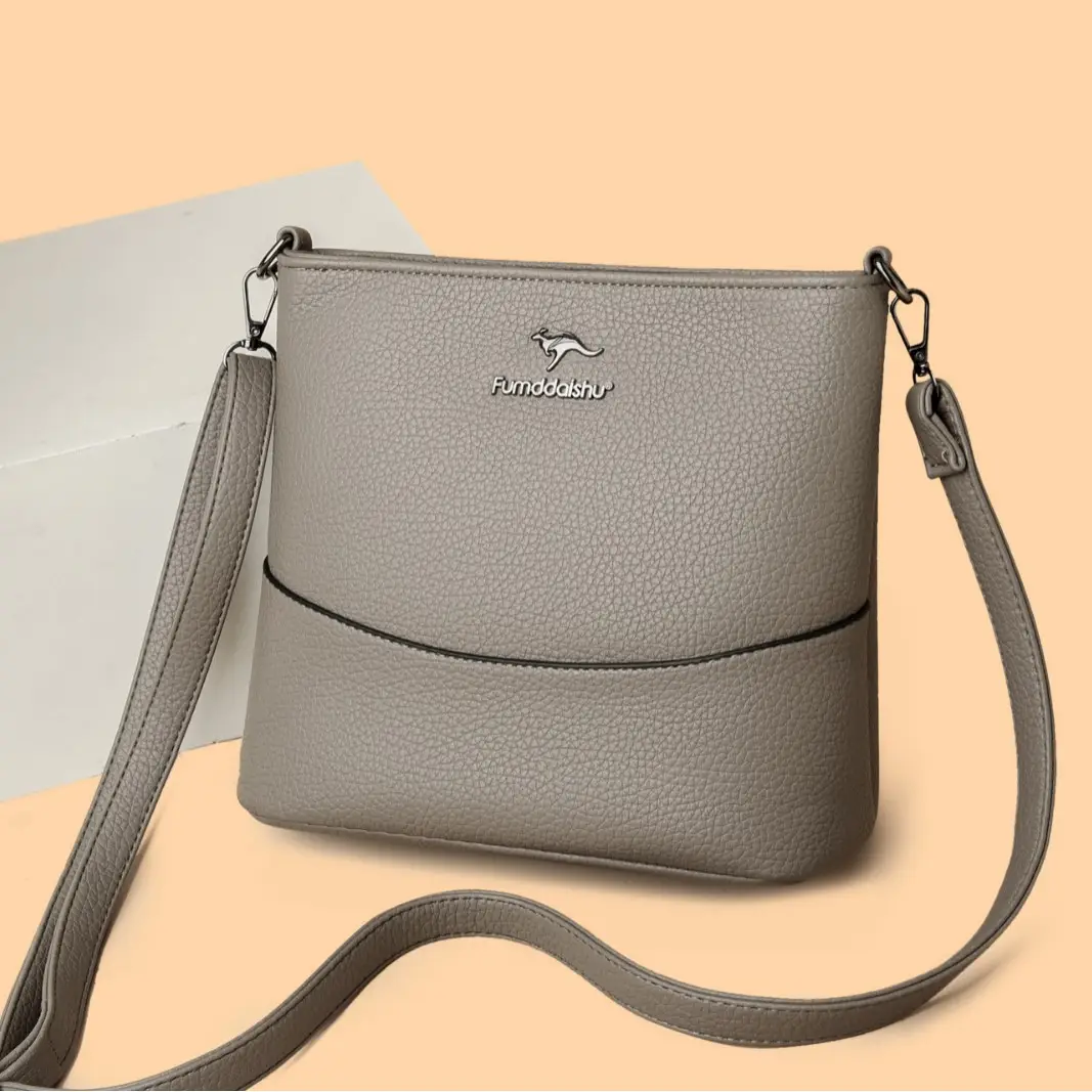 Women's Black Crossbody Bag Large Capacity New Shoulder Fashion